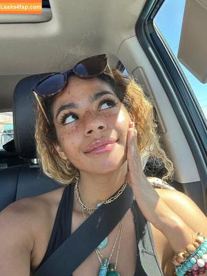 Princess Helayna photo #0140