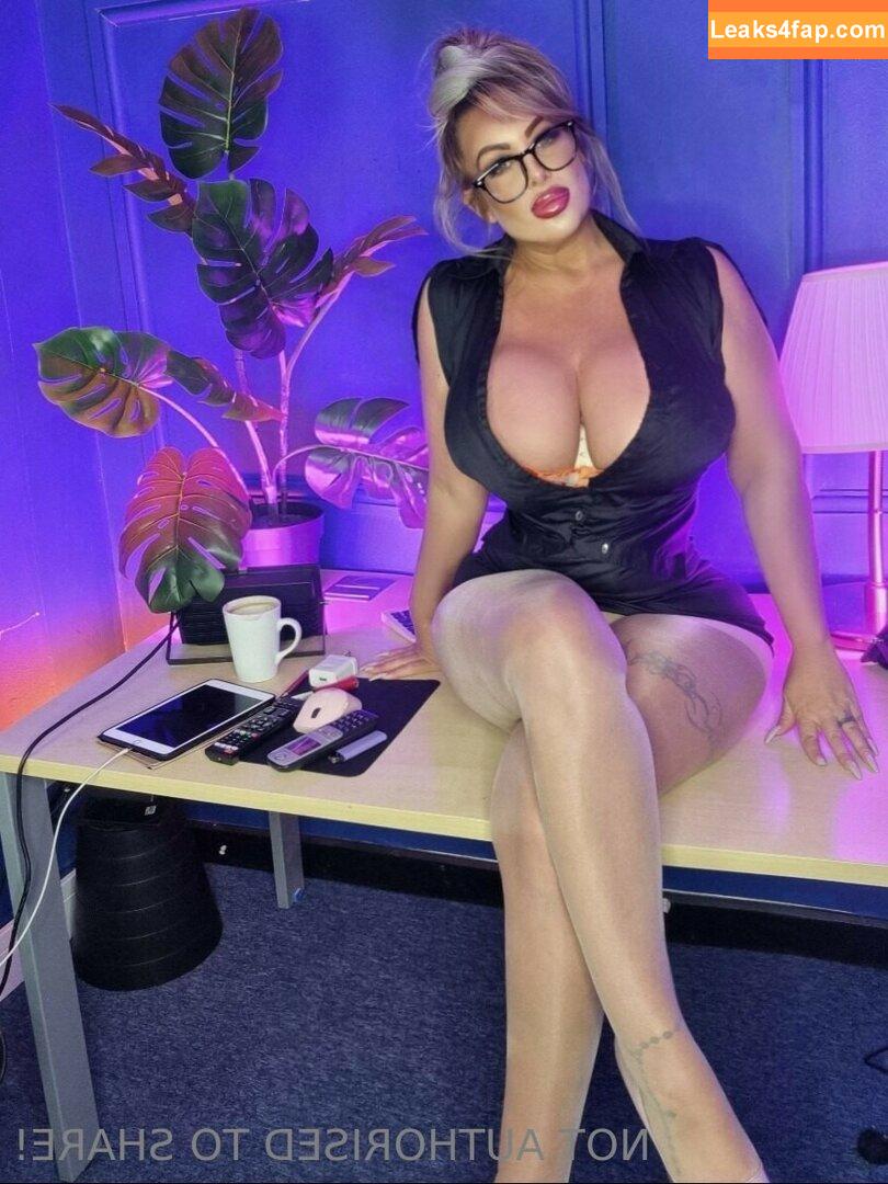 Princess Levi / Jema Gilsenan / levibabestation leaked photo photo #0225