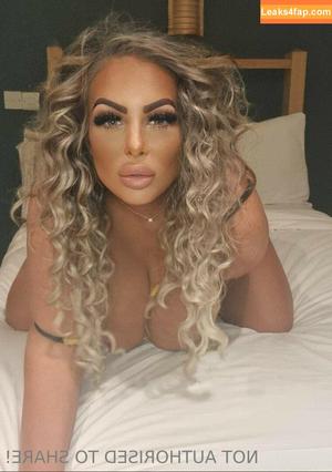 Princess Levi photo #0102