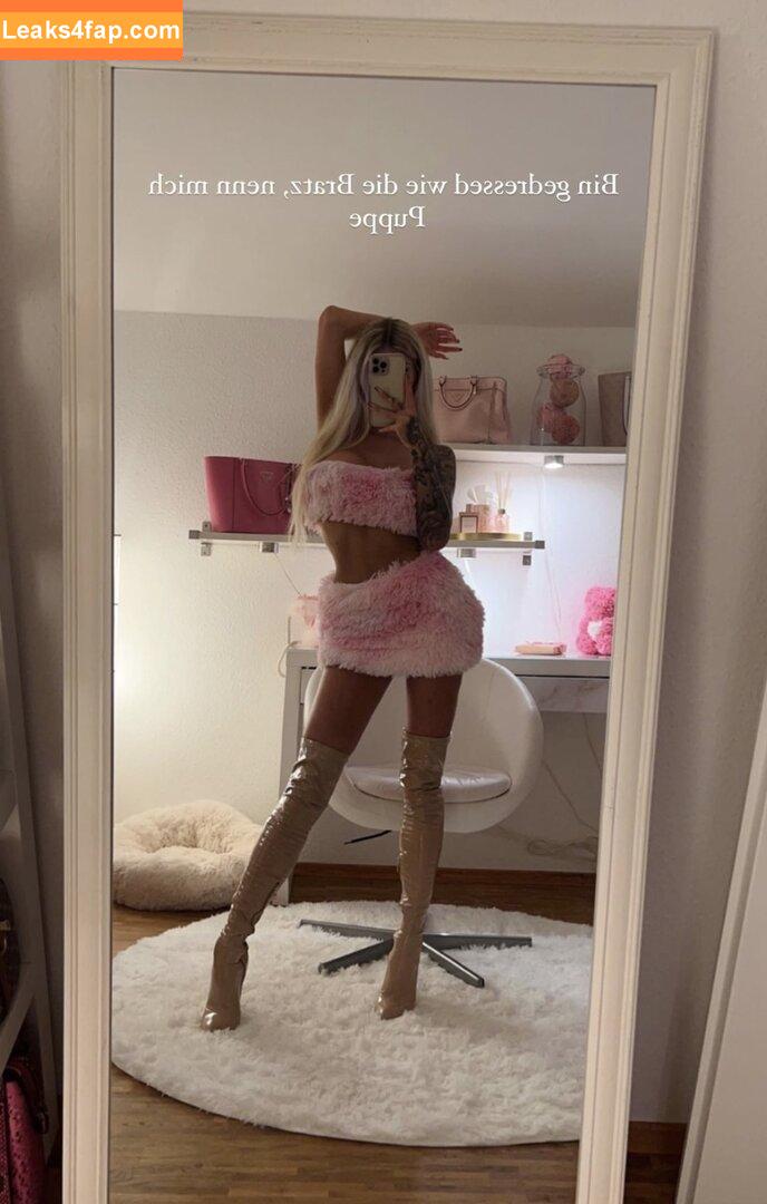 Princess Léonie Alwine / princessleoonie leaked photo photo #0021