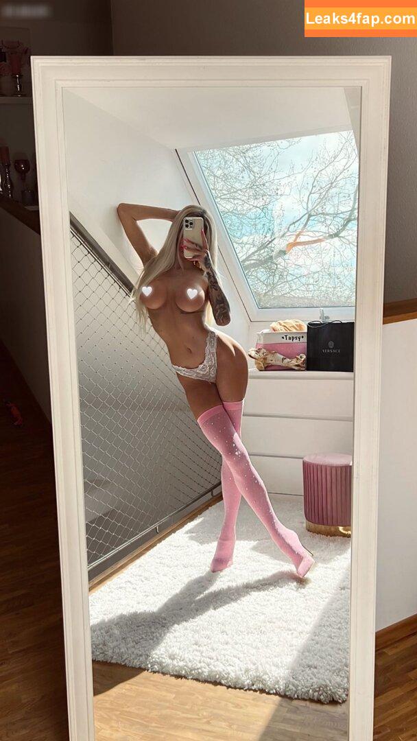 Princess Léonie Alwine / princessleoonie leaked photo photo #0023