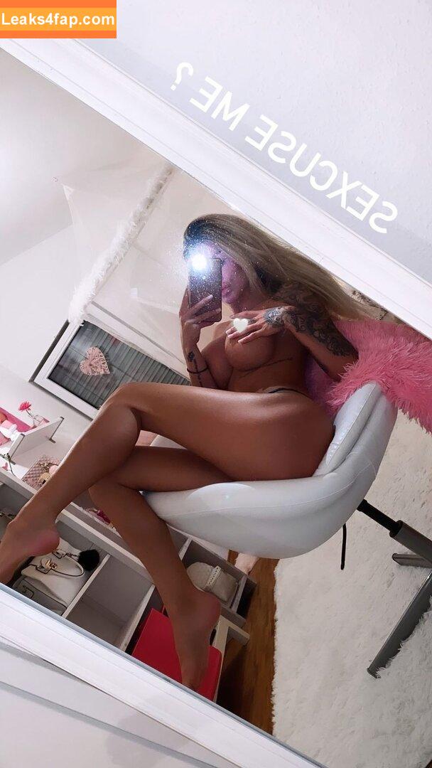 Princess Léonie Alwine / princessleoonie leaked photo photo #0061