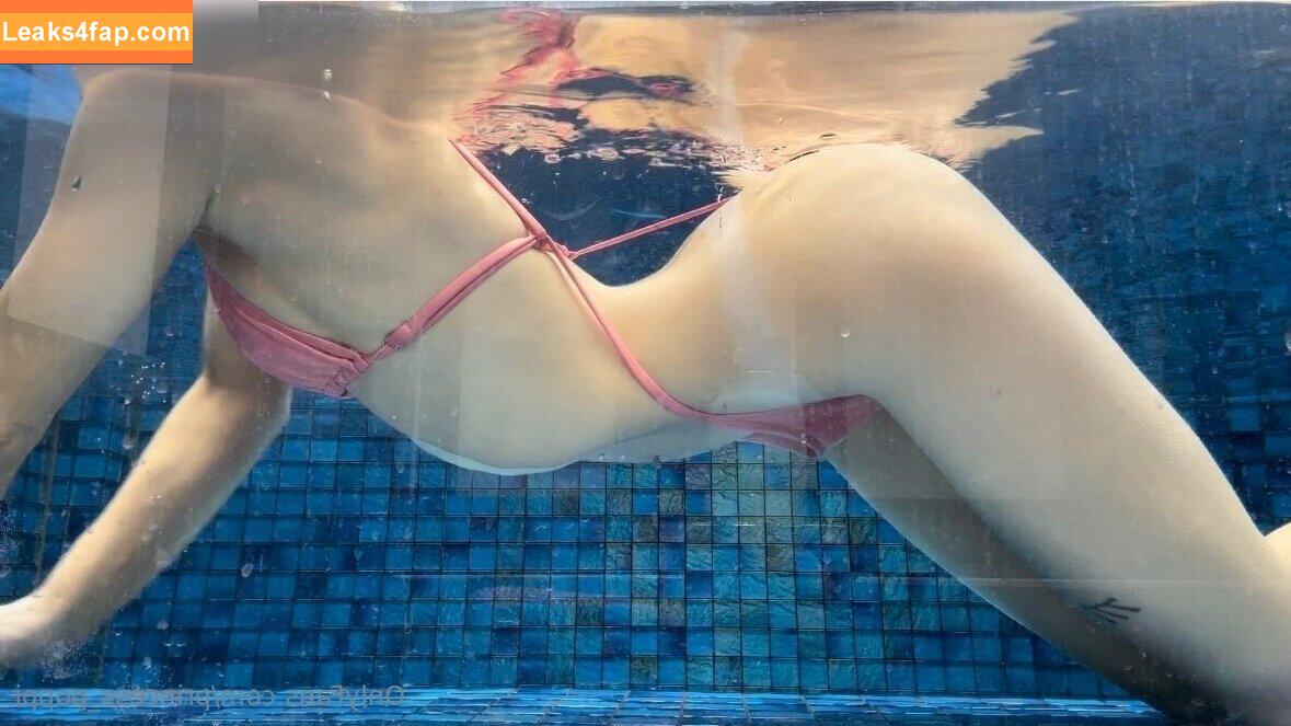 Princess_Poppi / Poppidoux / daisywaifufree / princess_poppy_vt leaked photo photo #0282