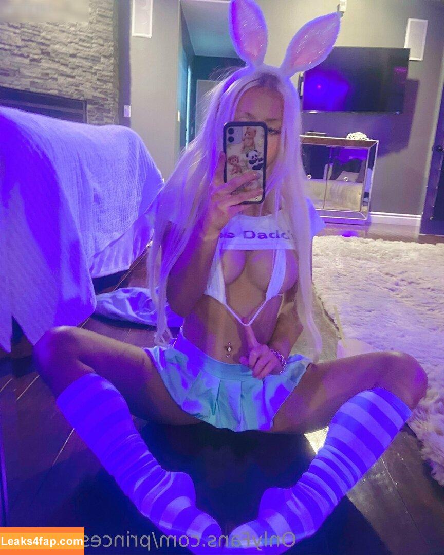 Princess_Poppi / Poppidoux / daisywaifufree / princess_poppy_vt leaked photo photo #0404