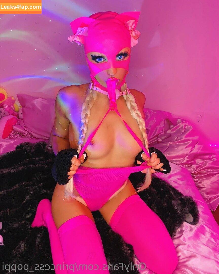 Princess_Poppi / Poppidoux / daisywaifufree / princess_poppy_vt leaked photo photo #0443