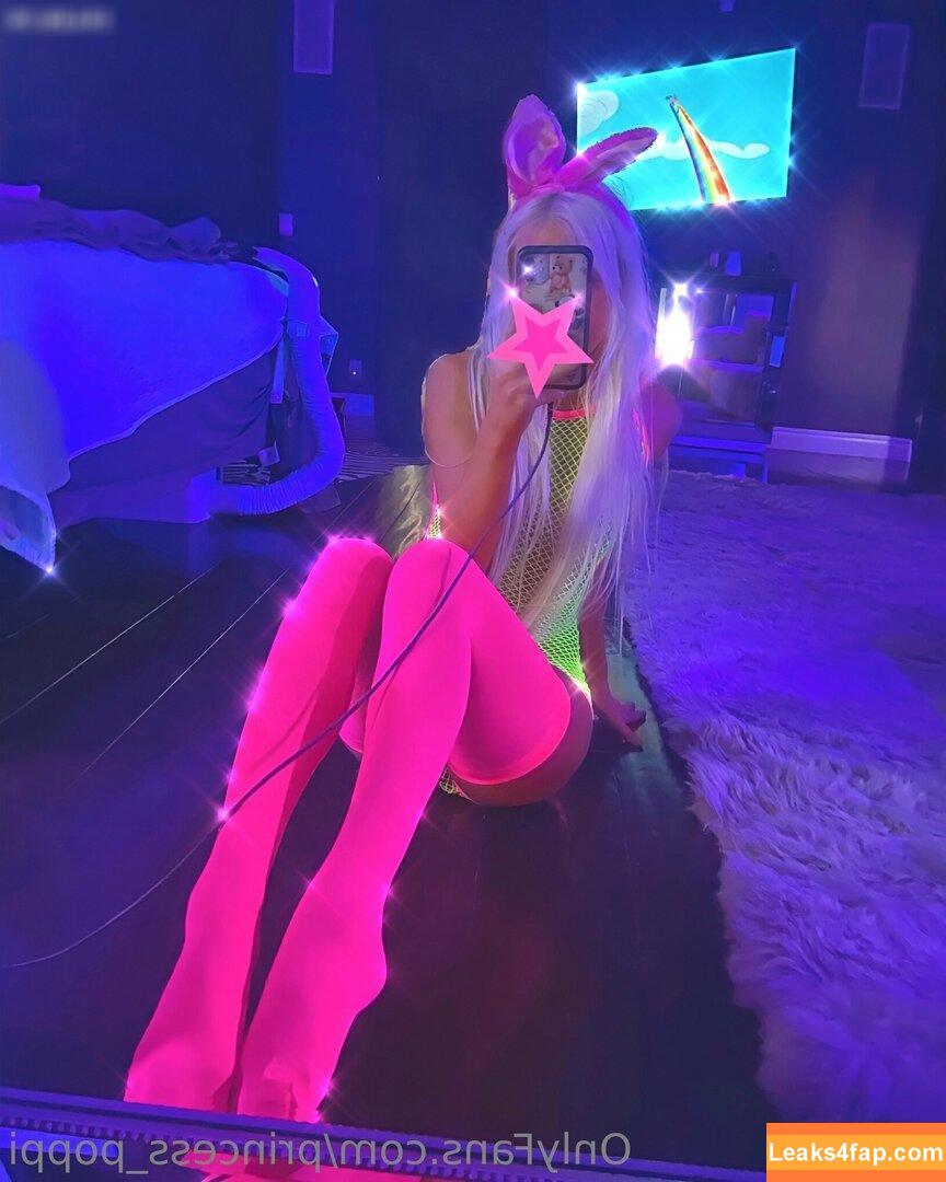 Princess_Poppi / Poppidoux / daisywaifufree / princess_poppy_vt leaked photo photo #0466