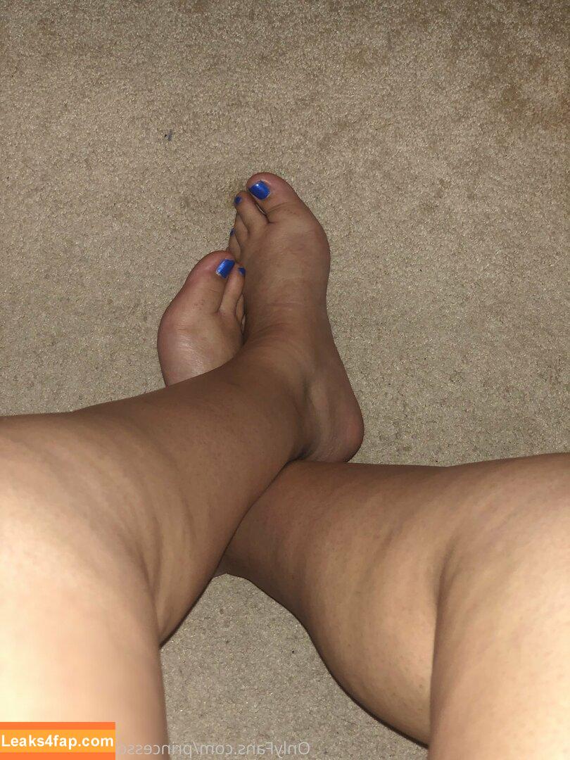 princessofhandsandfeet / princess_feet_37 leaked photo photo #0038