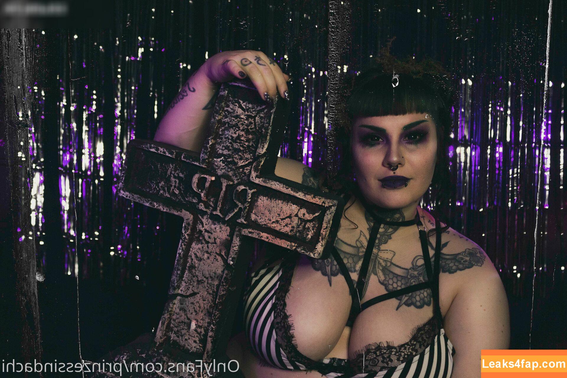 Prinzessin Dachi /  leaked photo photo #0039
