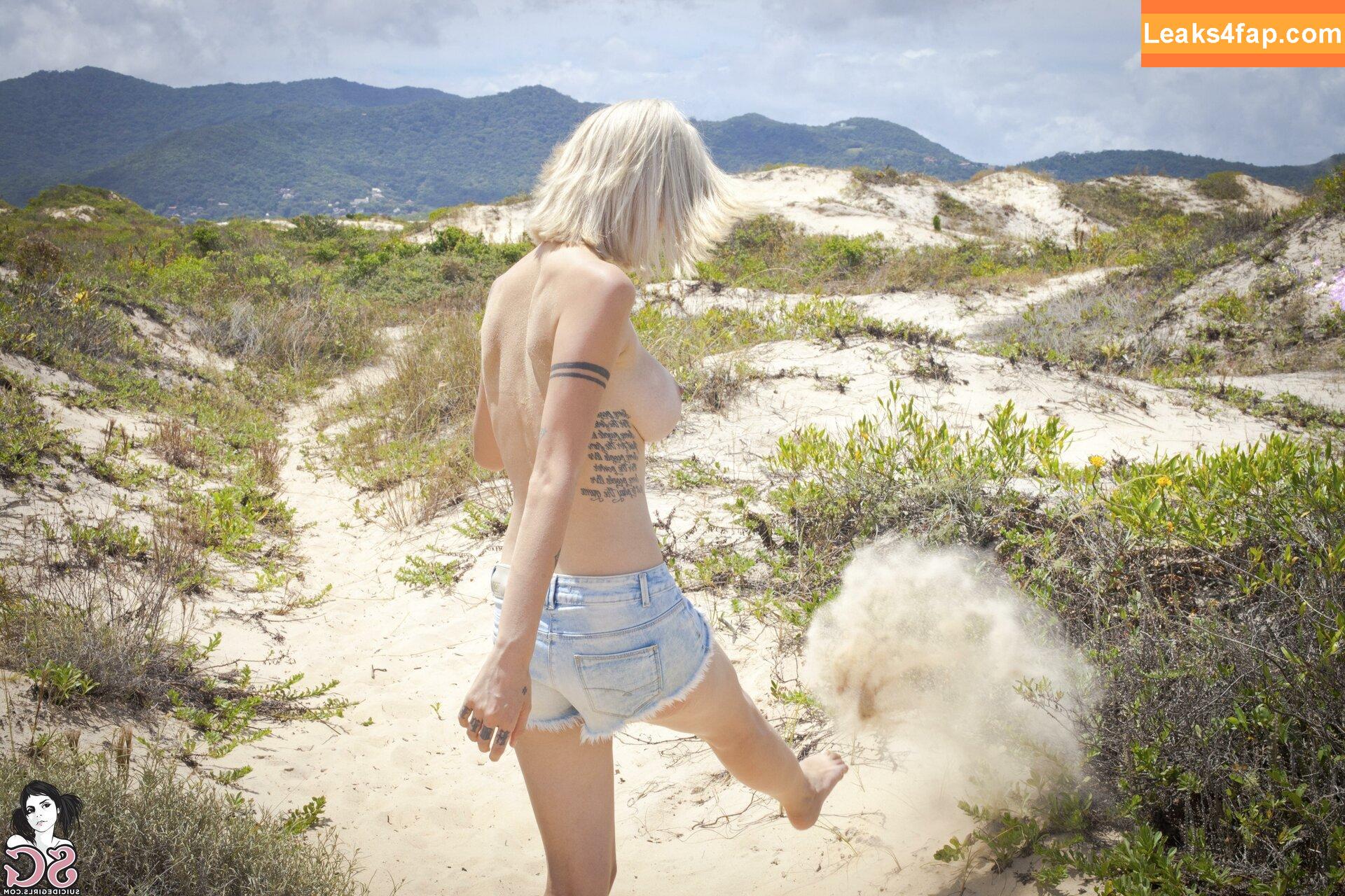 Priscilla D'Ávila Machado / zoofficial leaked photo photo #0119