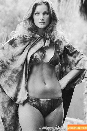 Priscilla Presley фото #0029