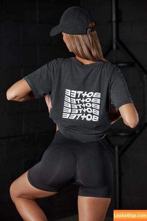 Priscilla Ricart photo #0959