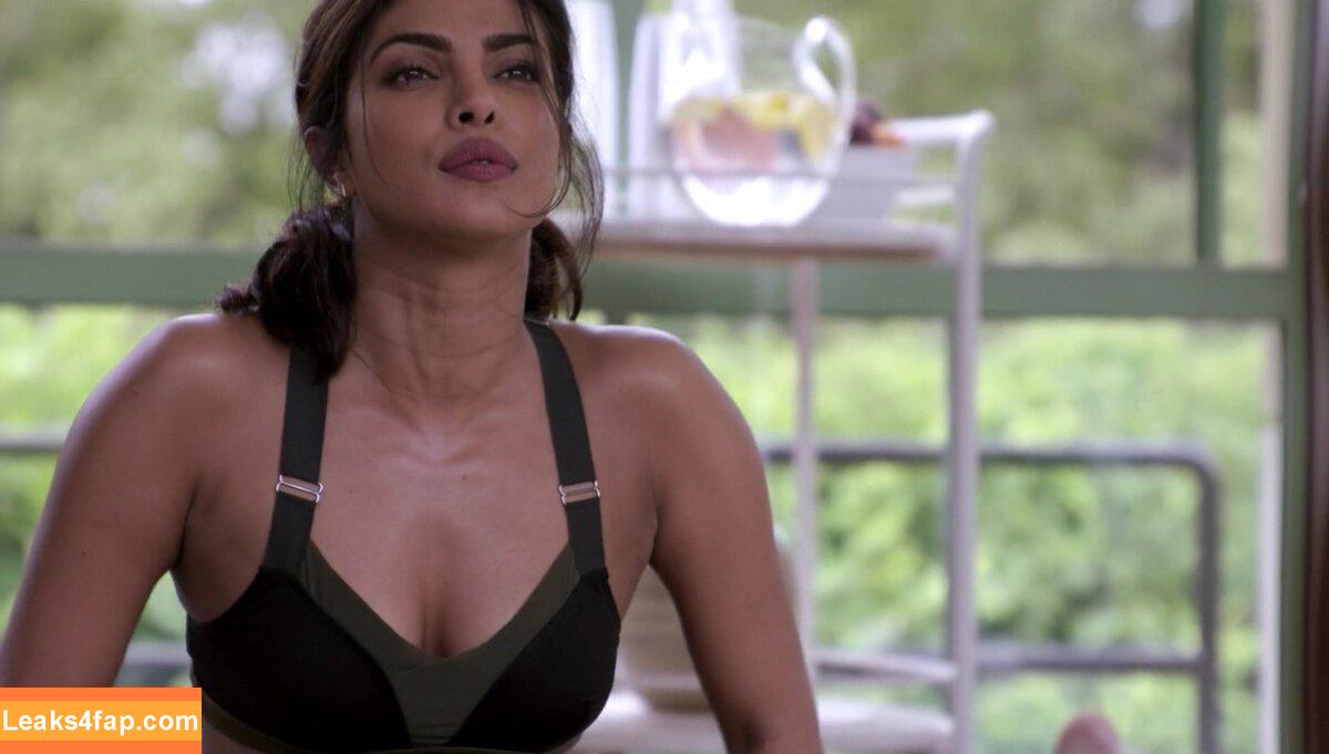Priyanka Chopra / officialsherlynchopra / priyankachopra leaked photo photo #0009