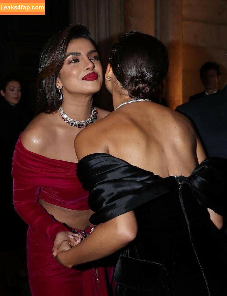 Priyanka Chopra / officialsherlynchopra / priyankachopra leaked photo photo #0090