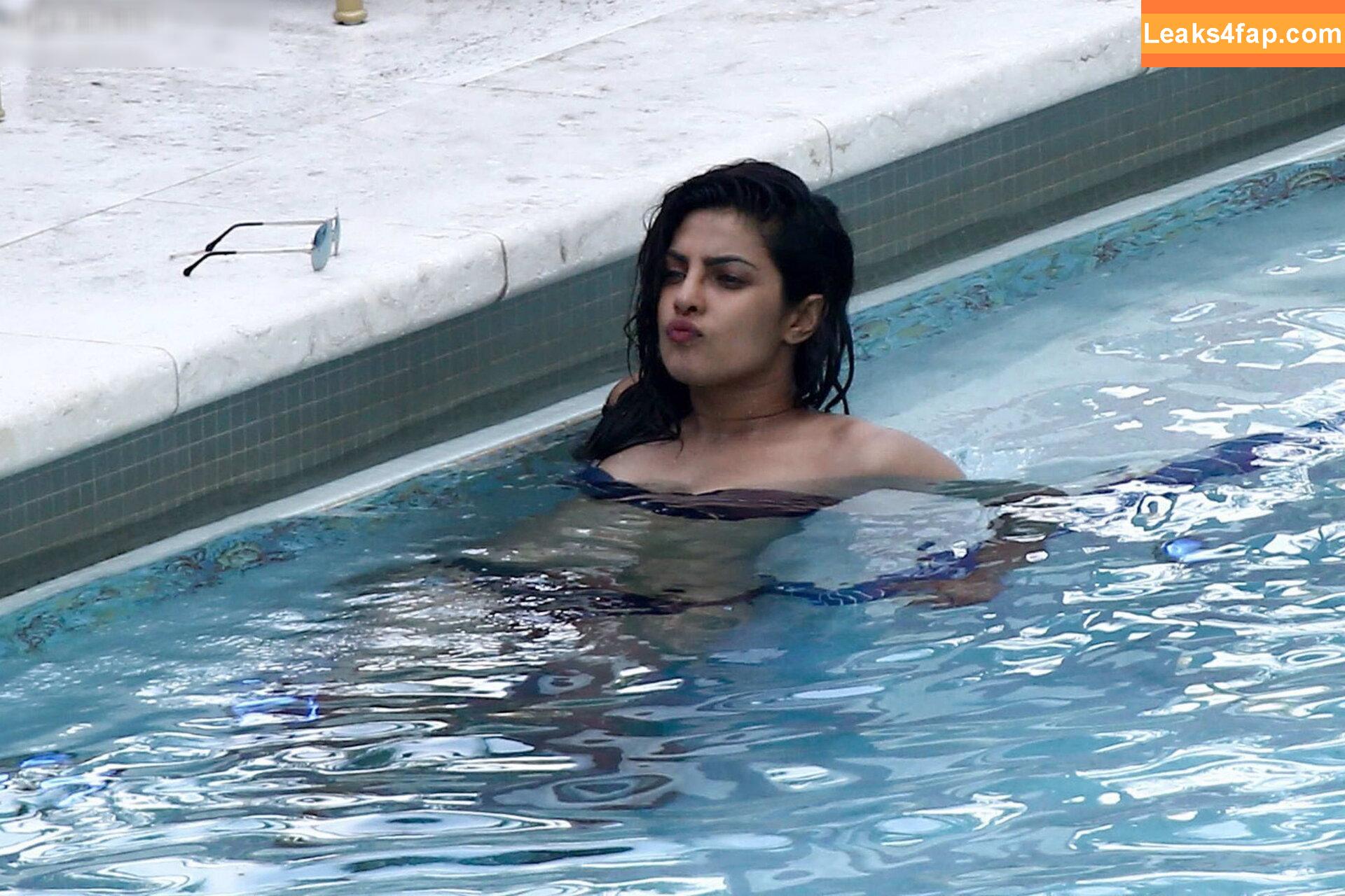 Priyanka Chopra / officialsherlynchopra / priyankachopra leaked photo photo #0376