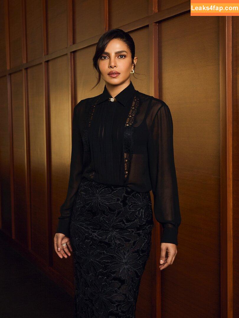 Priyanka Chopra / officialsherlynchopra / priyankachopra leaked photo photo #0514