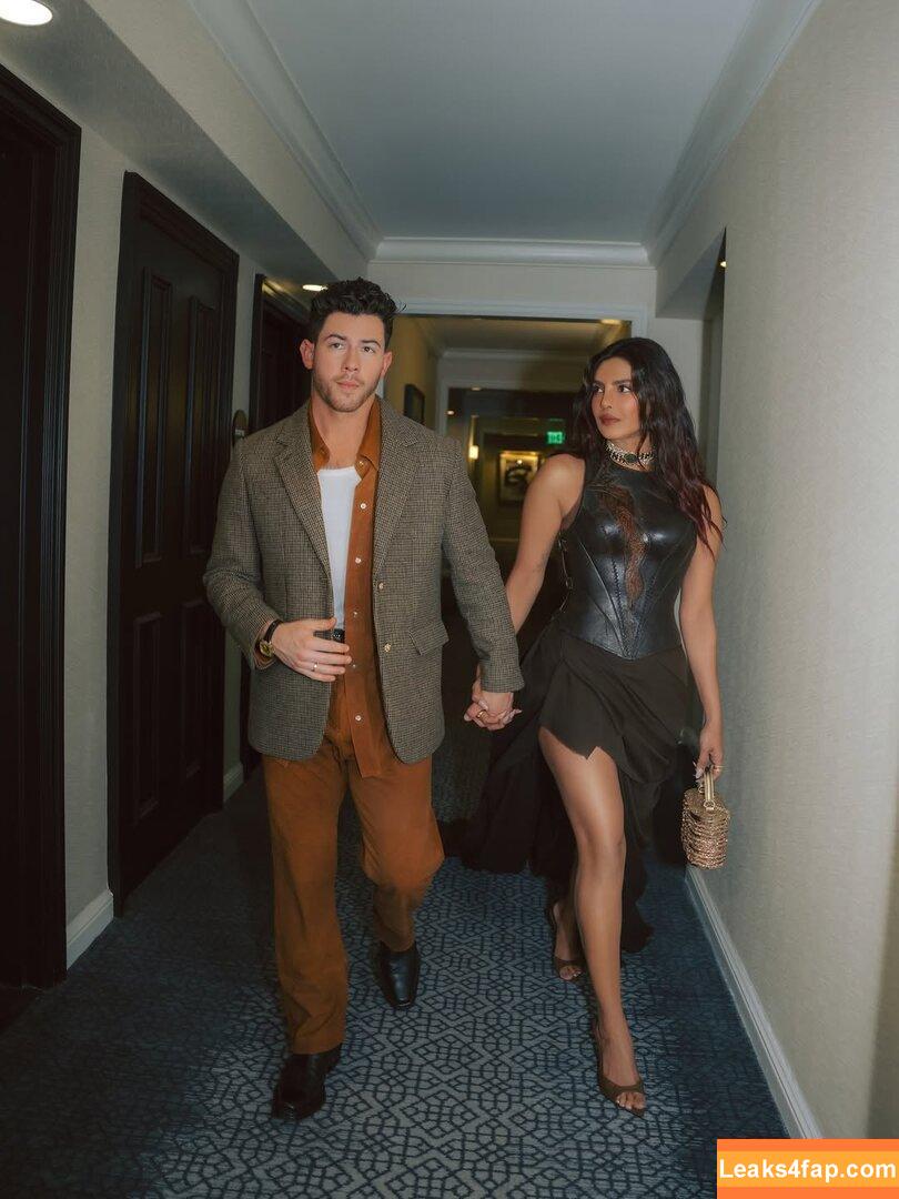 Priyanka Chopra / officialsherlynchopra / priyankachopra leaked photo photo #0537