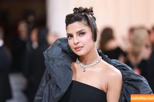 Priyanka Chopra photo #0051