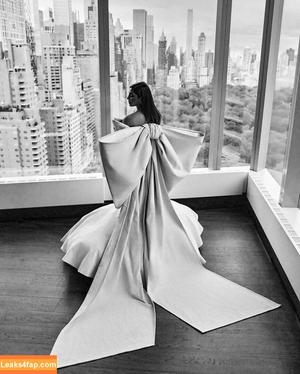Priyanka Chopra photo #0068