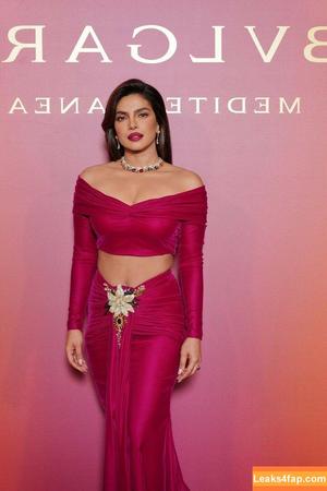 Priyanka Chopra photo #0087