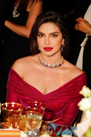 Priyanka Chopra photo #0091