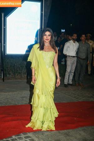Priyanka Chopra photo #0097