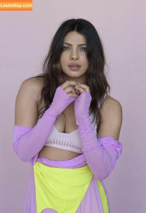 Priyanka Chopra photo #0456