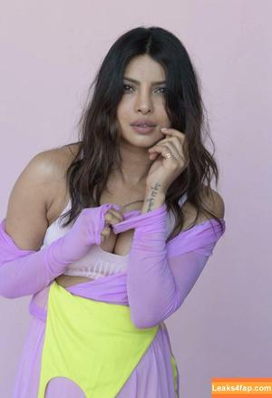 Priyanka Chopra photo #0458