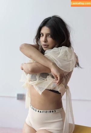 Priyanka Chopra photo #0489