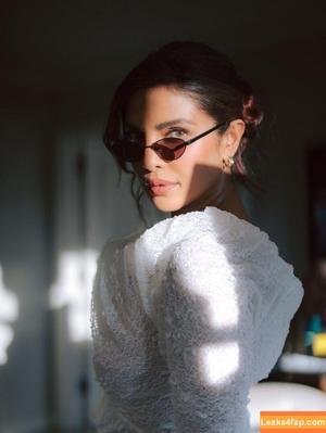 Priyanka Chopra photo #0543
