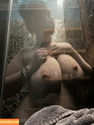 Proxy Paige photo #0682