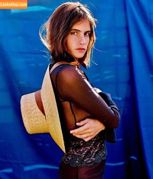 Prune Pauchet photo #0002