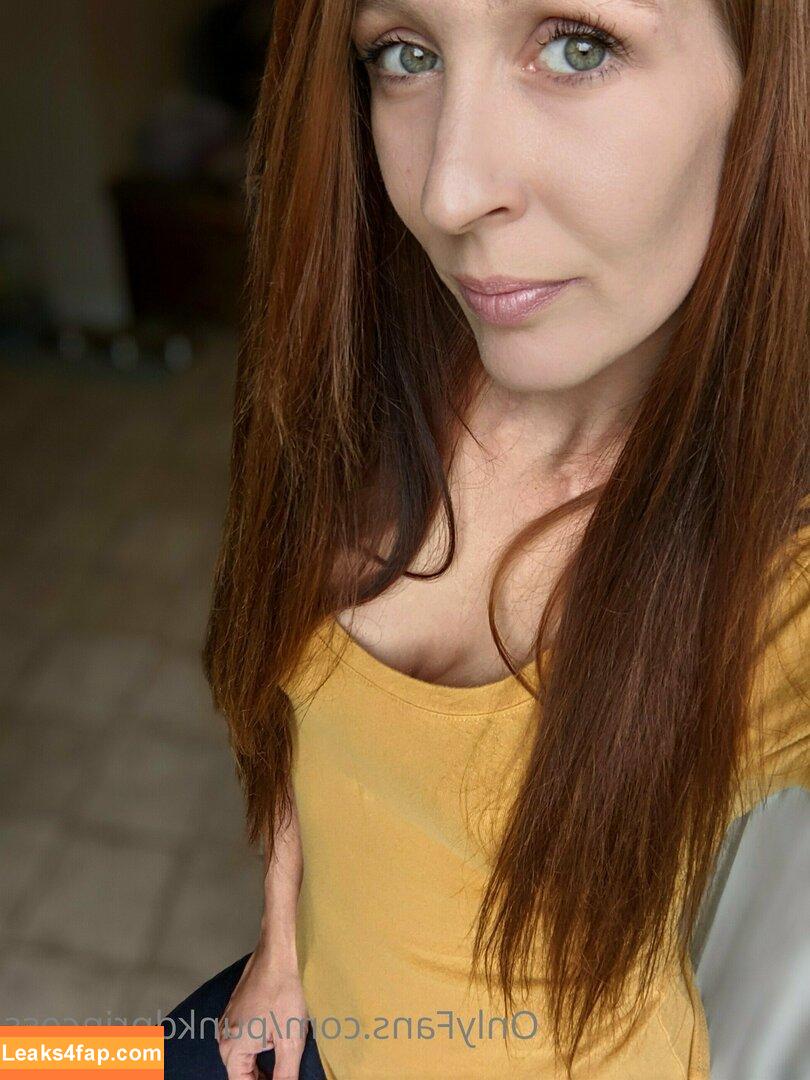 punkdprincess / punkdprincess_ leaked photo photo #0235