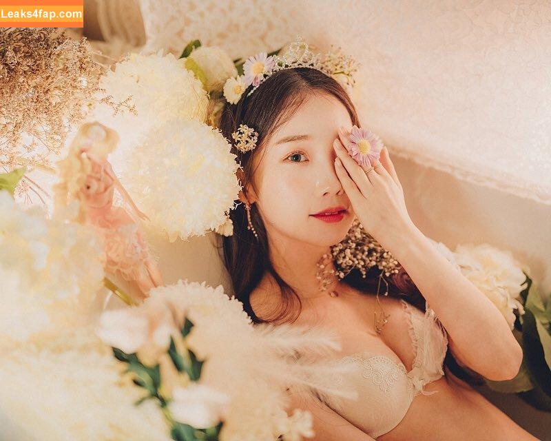 Pureding / pureding_ / user leaked photo photo #0140