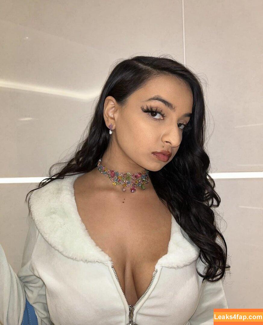 pureflesh / akilla_kitty / all3y_kat leaked photo photo #0073