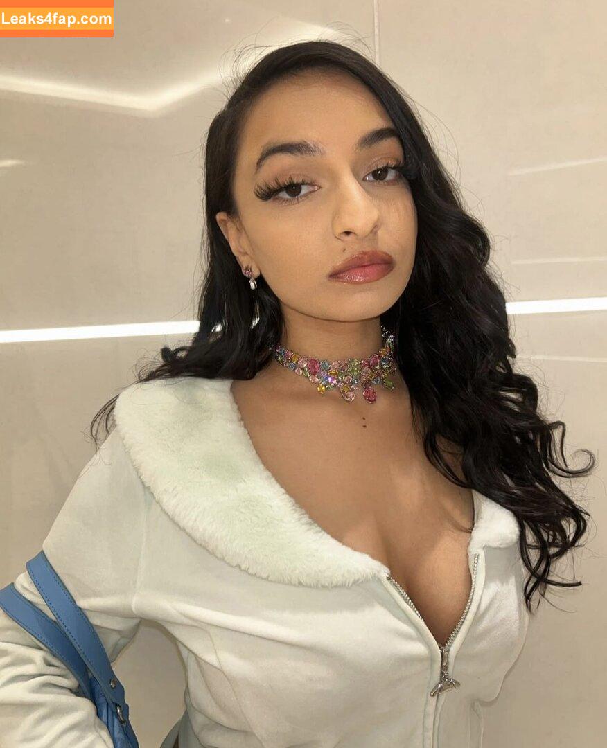 pureflesh / akilla_kitty / all3y_kat leaked photo photo #0078