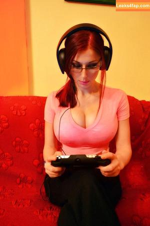 PureRuby87 photo #0124