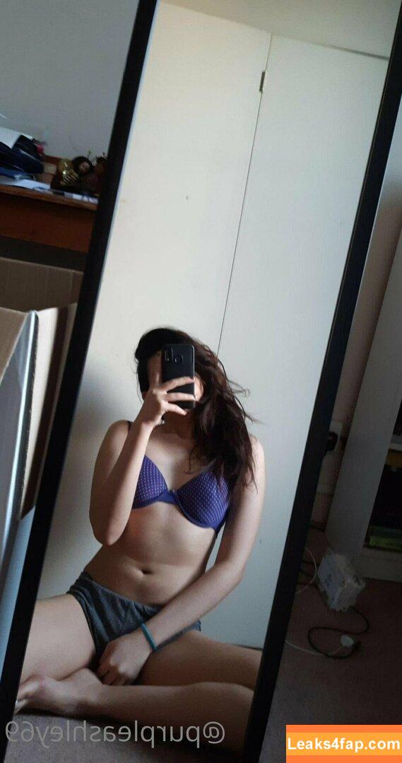 purpleashley69 / purpleeashley leaked photo photo #0044