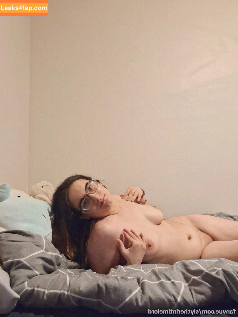 pwincess_pink /  leaked photo photo #0012