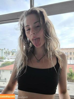 Pyro Kitten фото #0076