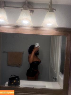 pyteee photo #0042