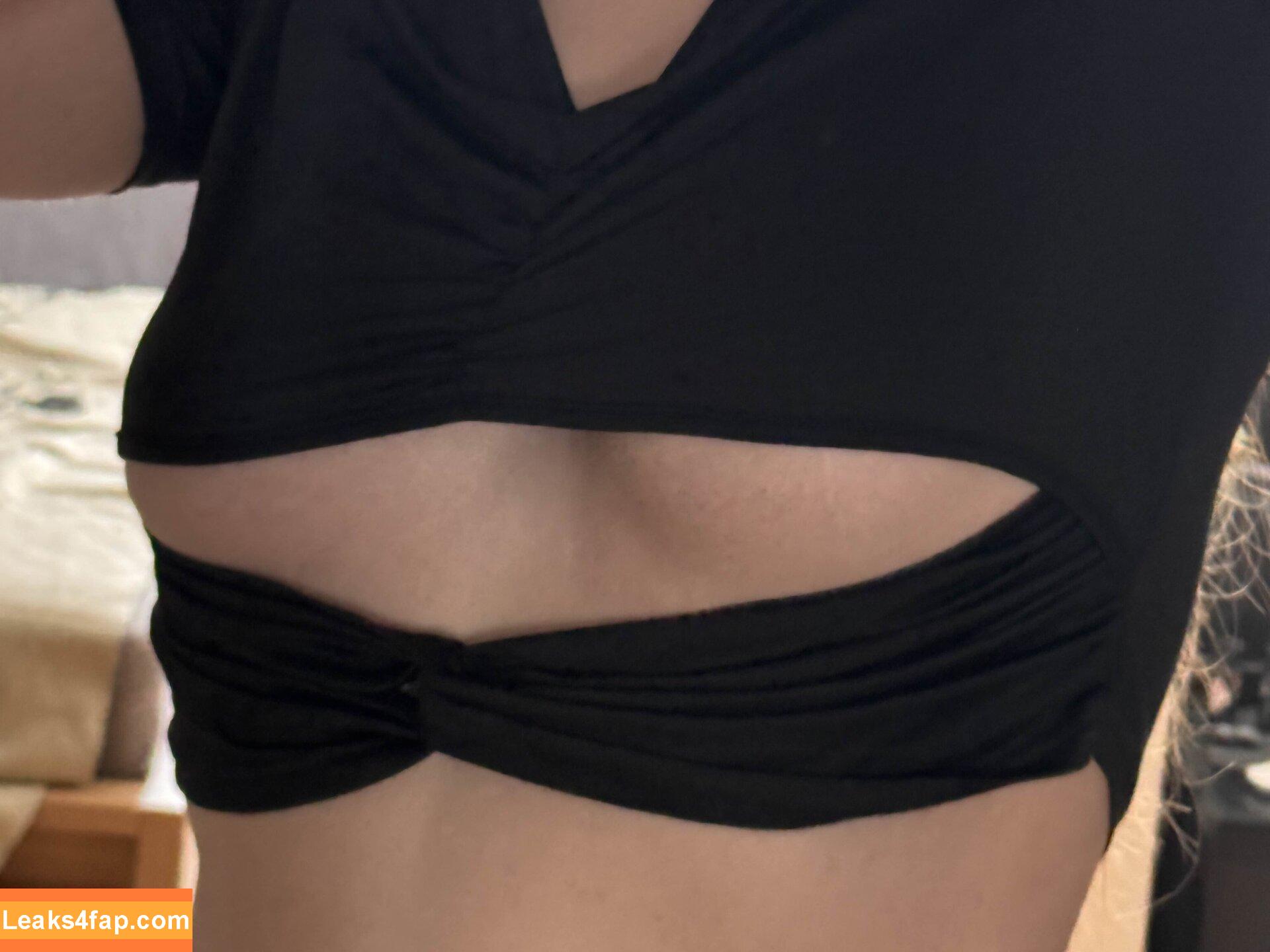 Qiandaiyiyu / Qiandai以宇 leaked photo photo #0002