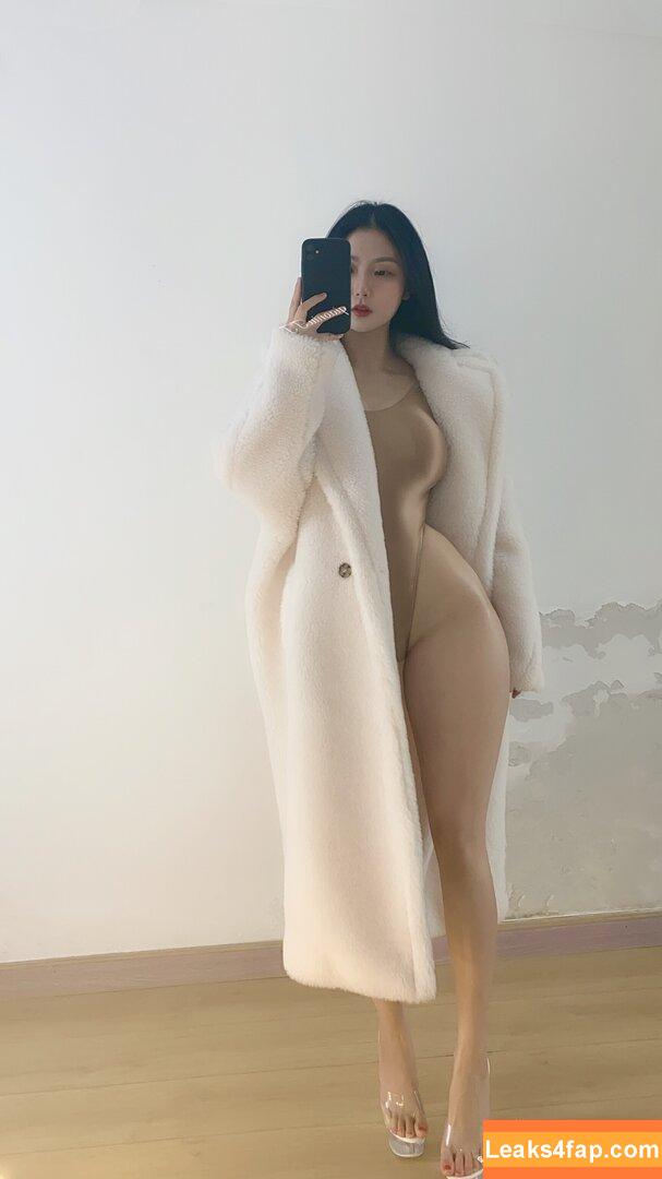 俏妞qiaoniuTT , 俏妞qiaoniu , qiaoniuTT , qiaoniu / qiaoniutttt leaked photo photo #0288