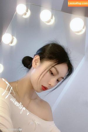 俏妞qiaoniuTT photo #0913