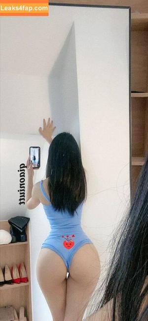 俏妞qiaoniuTT photo #1012