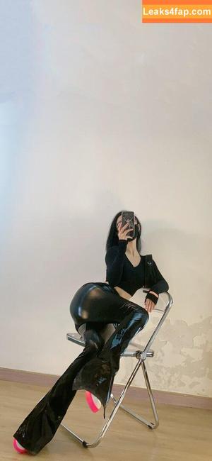 俏妞qiaoniuTT photo #1964