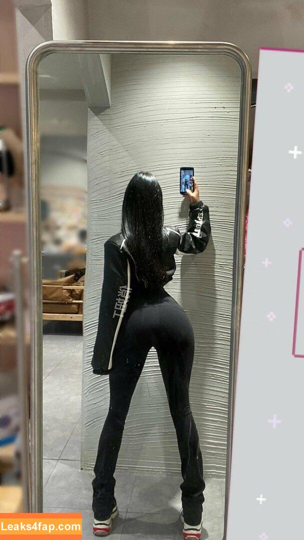 俏妞qiaoniuTT /  / Qiaoniu / QiaoniuTT / https: / qiaoniu_tt / 俏妞qiaoniu leaked photo photo #3989