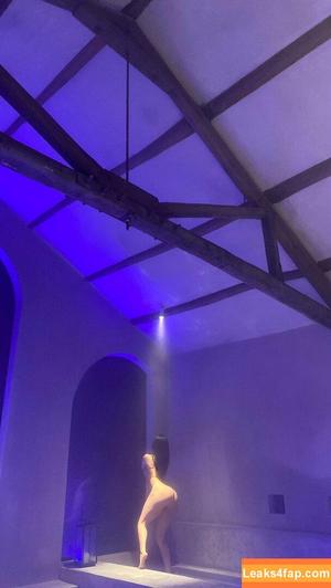 俏妞qiaoniuTT photo #3002