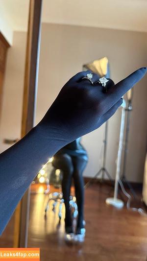 俏妞qiaoniuTT photo #3054