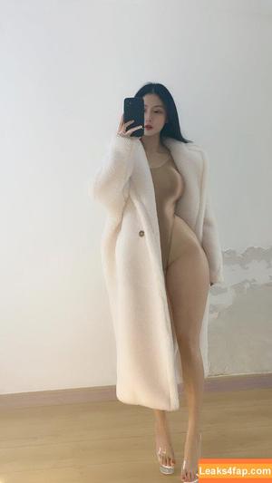 俏妞qiaoniuTT photo #3172