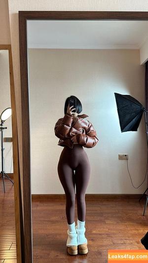 俏妞qiaoniuTT photo #3424